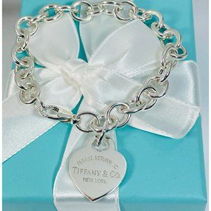 7.75" Medium Return To Tiffany Heart Tag Charm Bracelet in Silver